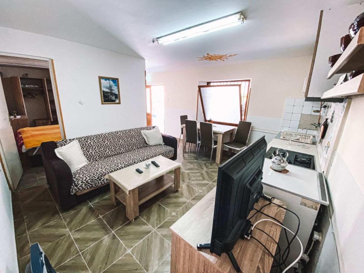 Apartment Near The Old Town Of Kotor Κότορ Εξωτερικό φωτογραφία